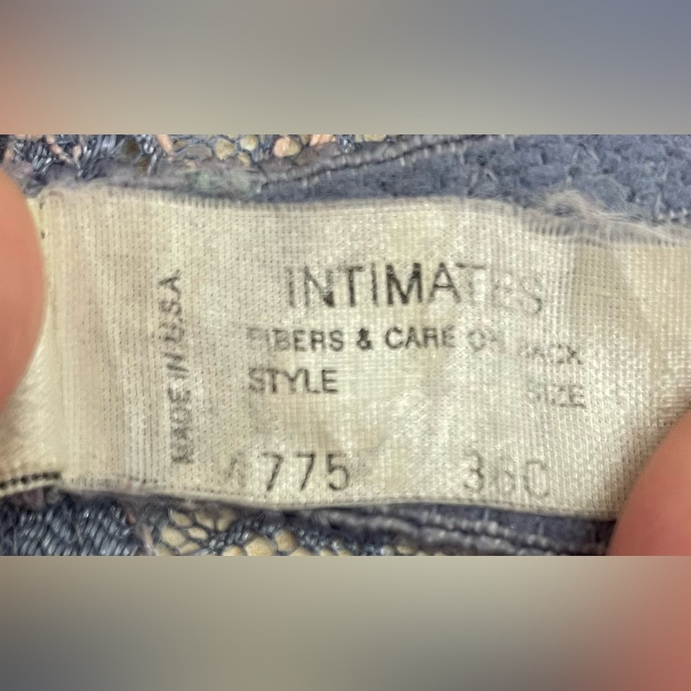 NOT FOR SALE - Picture 7 of 8